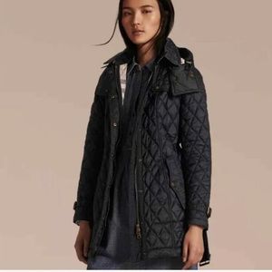 Burberry Brit Finsbridge Long Quilted Coat size S- 100% authentic - Gent…
